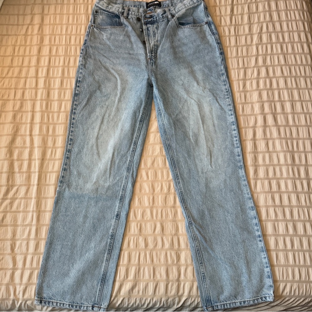 Fashion Nova Straight Leg Light Wash Jeans